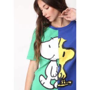 Zara Peanuts Graphic Tee - Size Medium - Multicolored